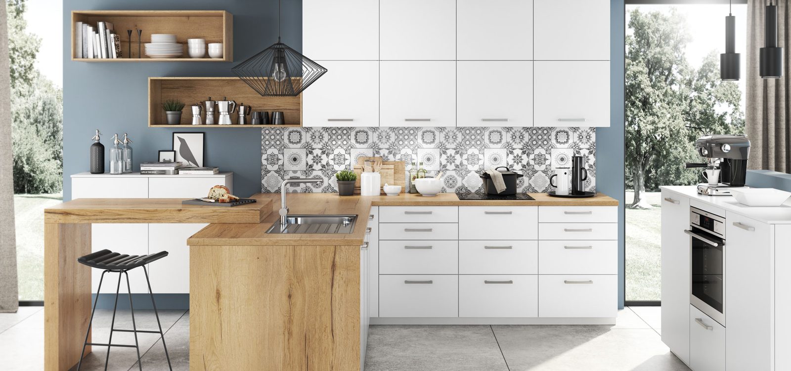 Cuisine La Pratique, grands rangements blancs et îlot central